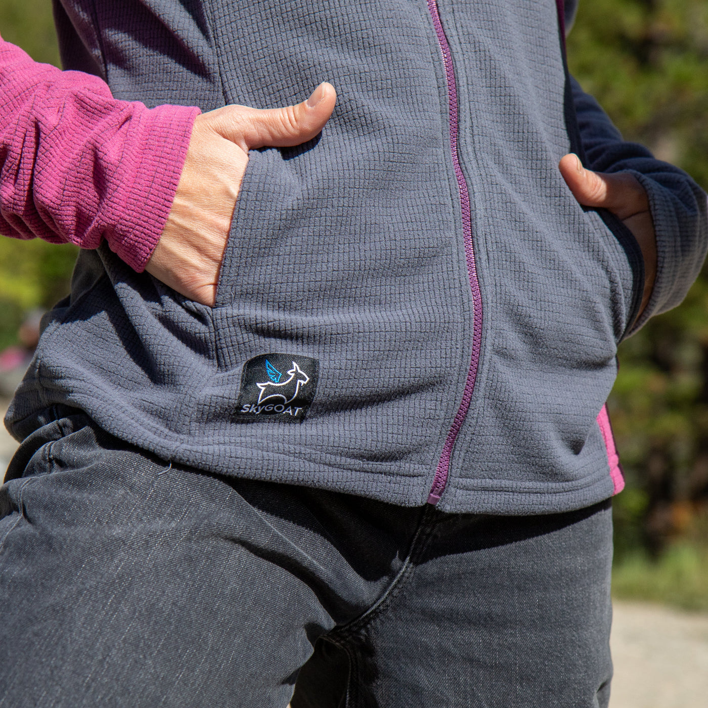 SkyGOAT Women's CAMP Jacket