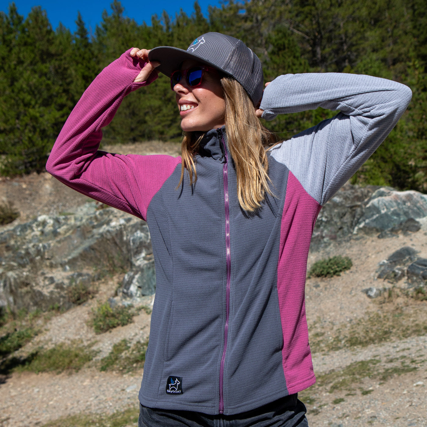 SkyGOAT Women's CAMP Jacket