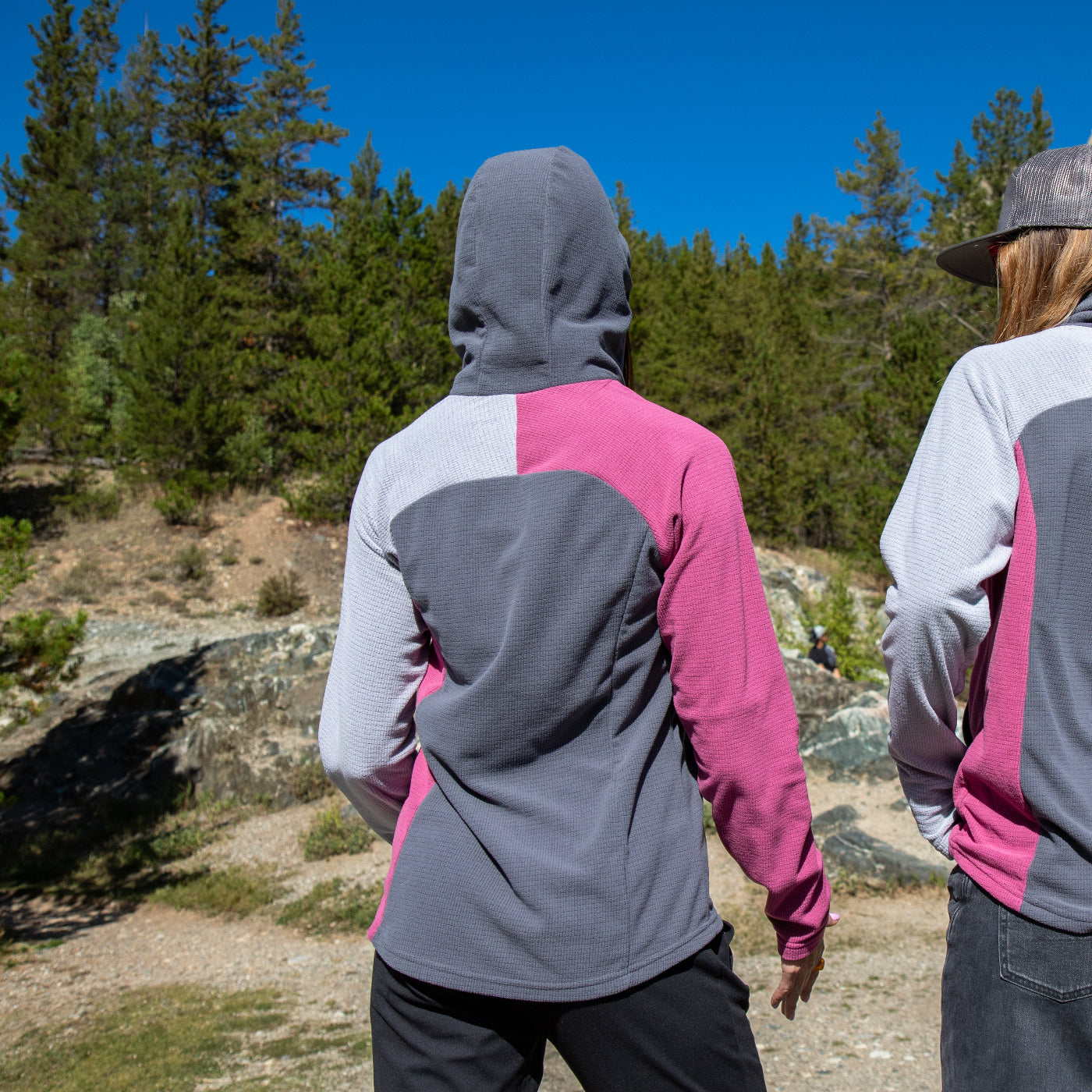 SkyGOAT Women's CAMP Hooded Jacket