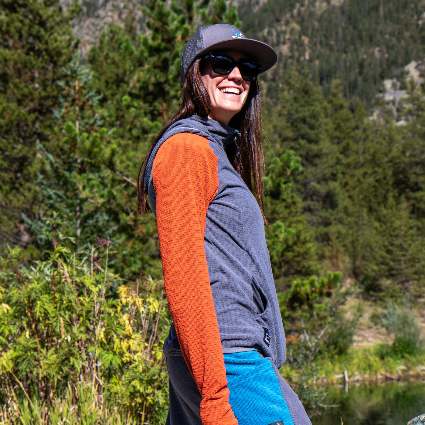 SkyGOAT Women's Half-Zip Hooded Pullover Ultralight 115