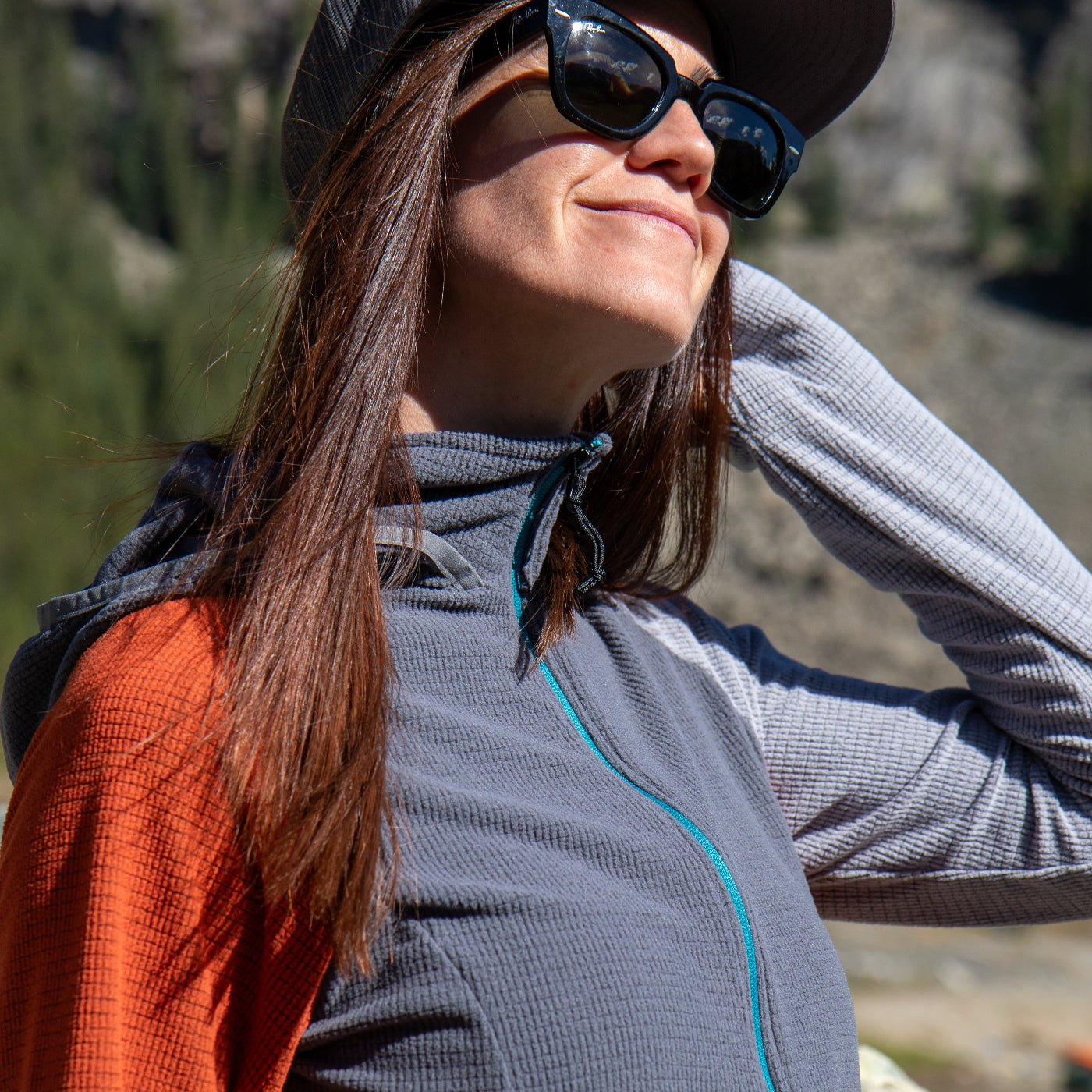 SkyGOAT Women's Half-Zip Hooded Pullover Ultralight 115