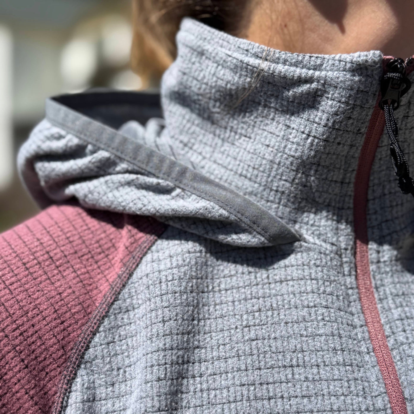 SkyGOAT Women's Half-Zip Hooded Pullover AIR 70