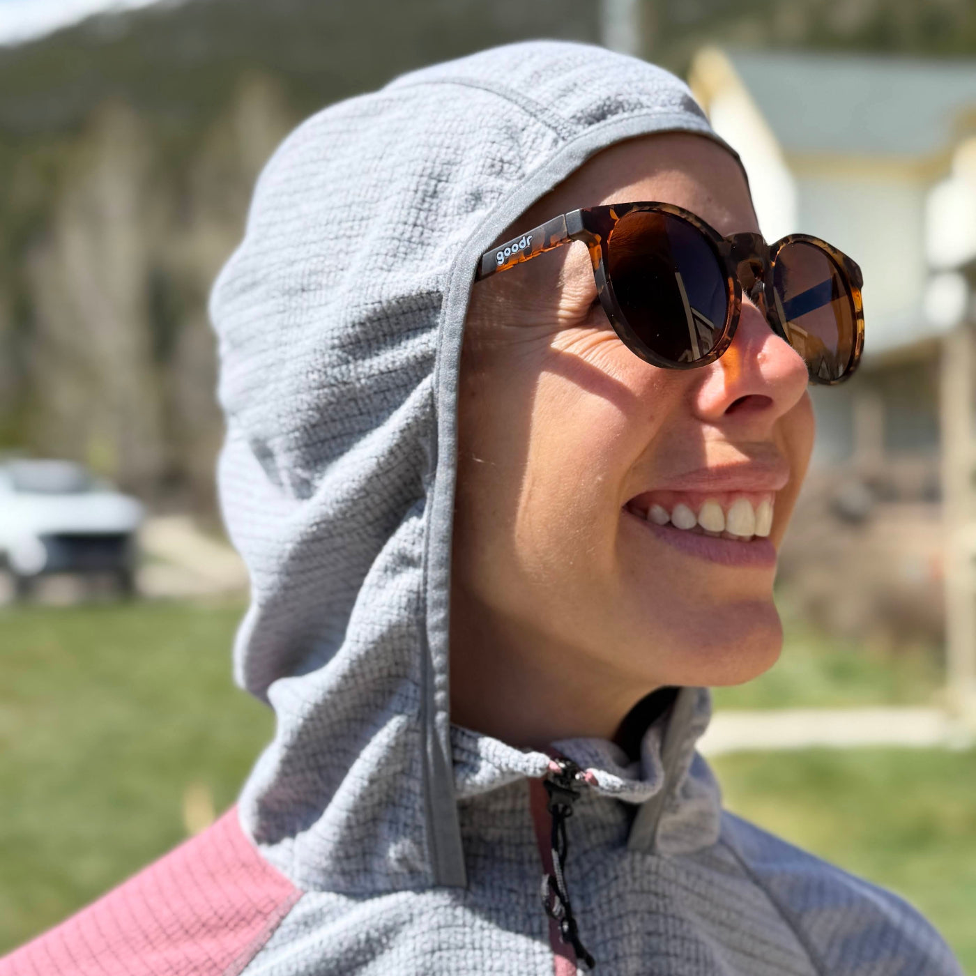 SkyGOAT Women's Half-Zip Hooded Pullover AIR 70