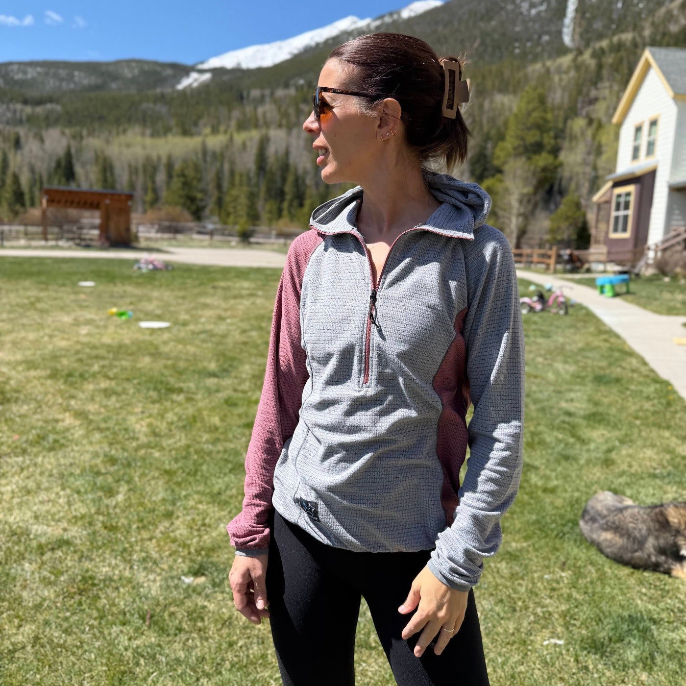 SkyGOAT Women's Half-Zip Hooded Pullover AIR 70